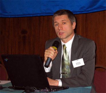 intel.jpg (22654 bytes)